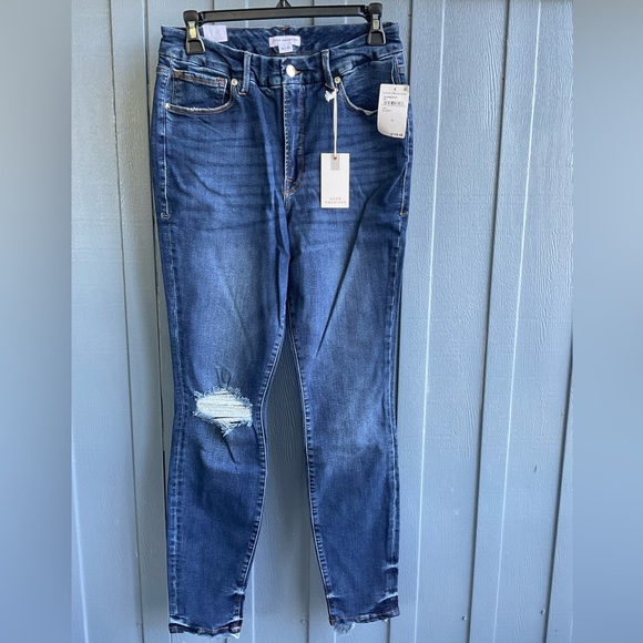 Good American Jeans - Picture 2 of 5